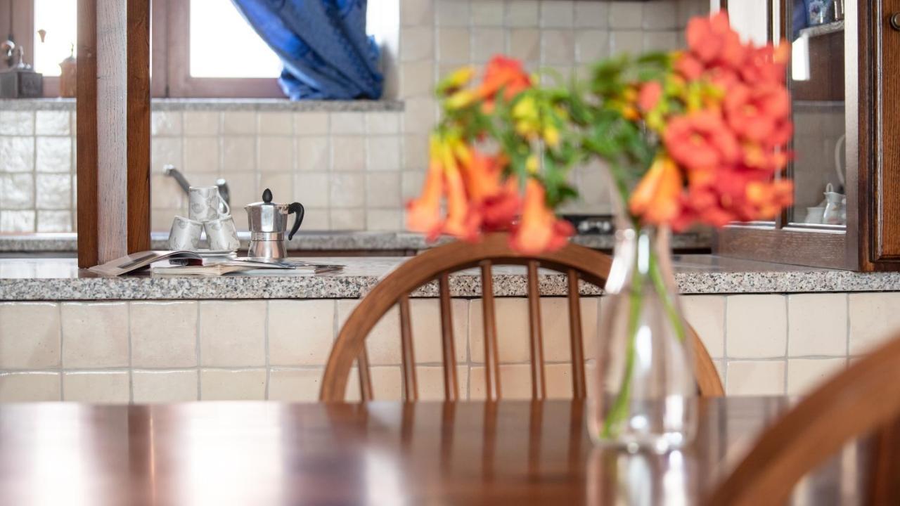 Casa Luisa - Pan Di Zucchero - Nebida エクステリア 写真