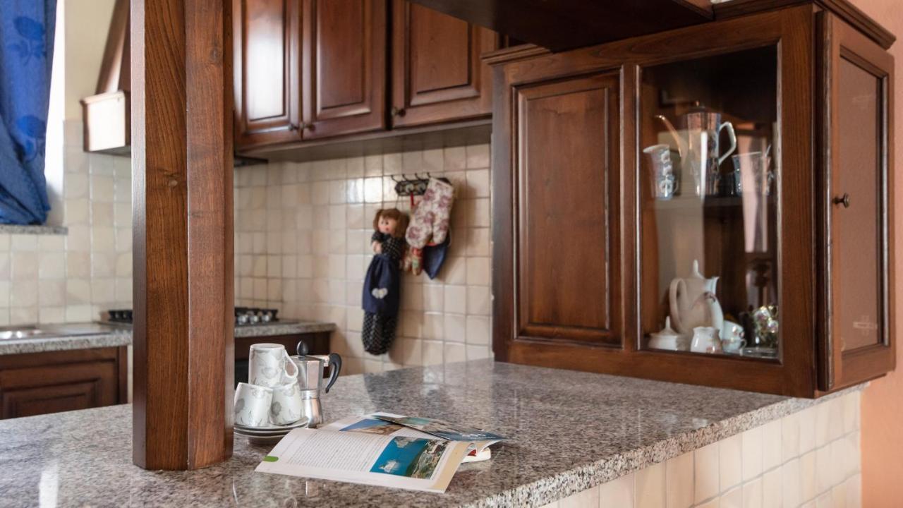 Casa Luisa - Pan Di Zucchero - Nebida エクステリア 写真